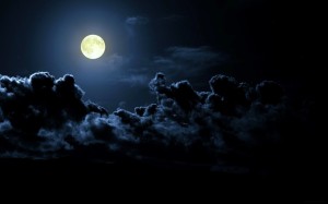 cloudy-full-moon-1440x900